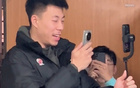 遼寧新援亮相！付豪王嵐嵚互動(dòng)，雙星談笑風(fēng)生，金金攝影留念。