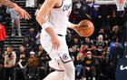 21分22板，祖巴茨NBA被低估中鋒。船記爆砍，文班遭打爆！