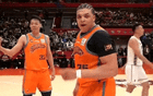 上海男籃大勝北京，李添榮20分，洛夫頓全面表現(xiàn)！