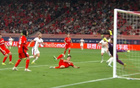 成都3-1勝海港，海港中場(chǎng)失控，蓉城攻勢(shì)強(qiáng)。