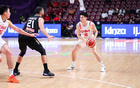 亞洲杯，中國男籃勝約旦進8強，程帥澎20分，胡明軒全面表現(xiàn)。
